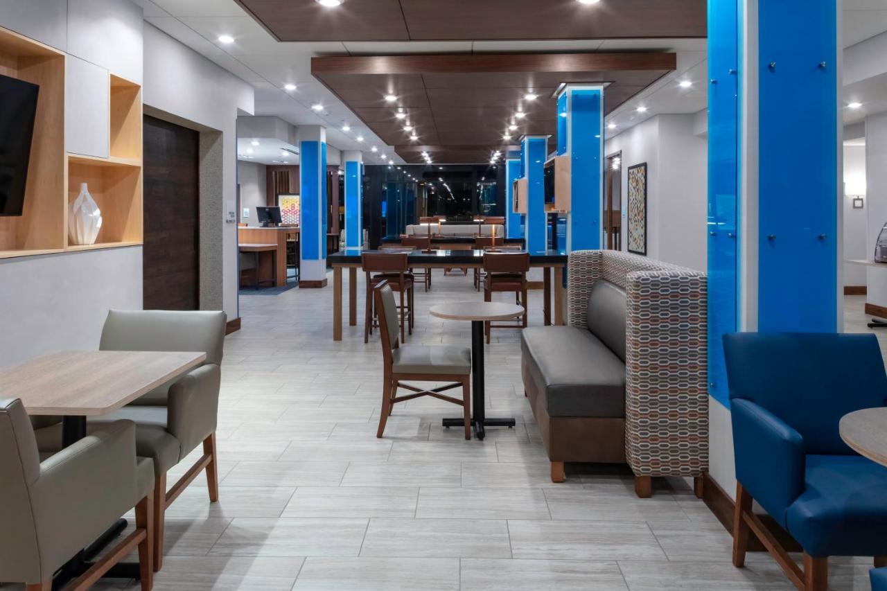 Holiday Inn Express & Suites - The Dalles By Ihg Exterior photo