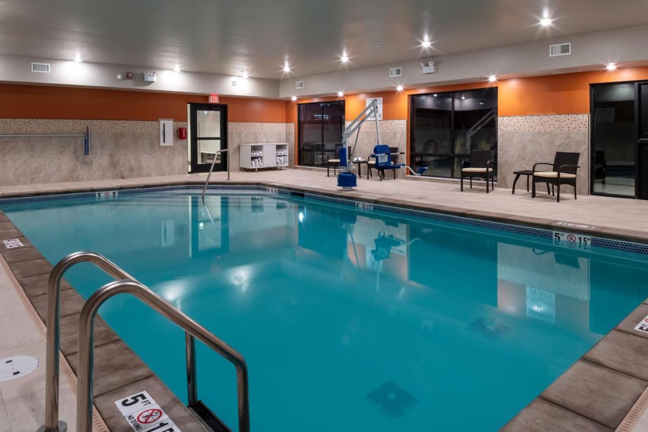 Holiday Inn Express & Suites - The Dalles By Ihg Exterior photo